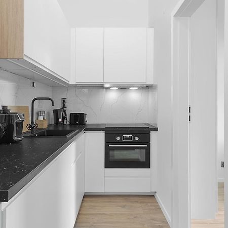 Right In The Heart Of Wroclaw Apartment Exterior photo